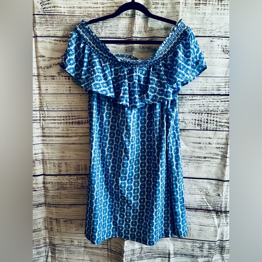 Vineyard Vines Blue and White Watercolor Geo Off-Shoulder Maxi Dress